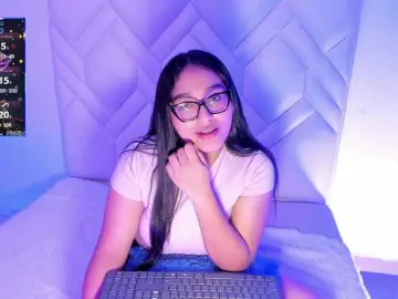 Bongacams Nude Webcam of LyaDubois
