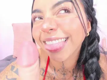 Bongacams Free Live Porn of MissSoffiMorel