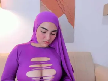 Bongacams Adult Webcam of Malika-Noor