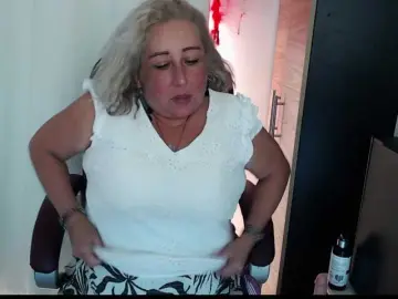 Bongacams Best live sex cam show of Mature2025