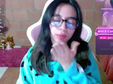 Bongacams Live Sex Cam of Maggie-Fox