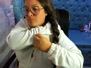 Bongacams Free Porn Cam of SaraThonson