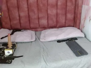 Bongacams Watch Live Sex Cams of hilaryythompson