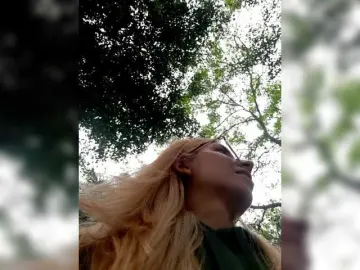 Bongacams Live Sex Cam of LittleSammy