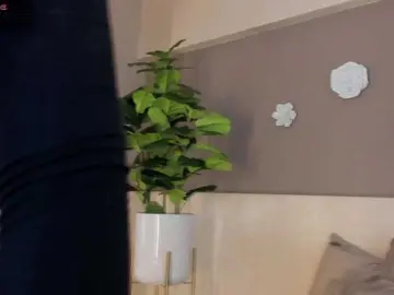 Bongacams Watch Live Sex Cams of dionneventuri