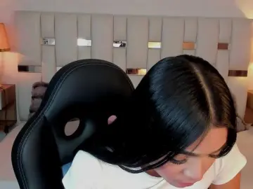 Bongacams Sex Cam of NauthyNahomi