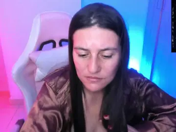 Bongacams Free Porn Cam of Saskyaajohnson