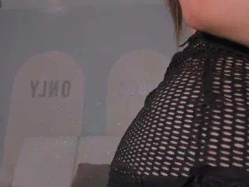 Bongacams Watch Live Sex Cams of IsabellaMoretti