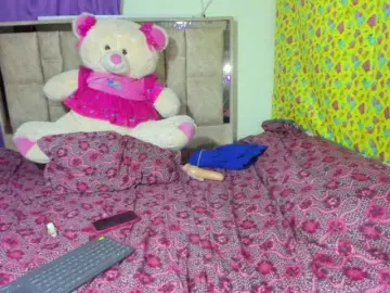Bongacams Free Live Porn of daphnehot01
