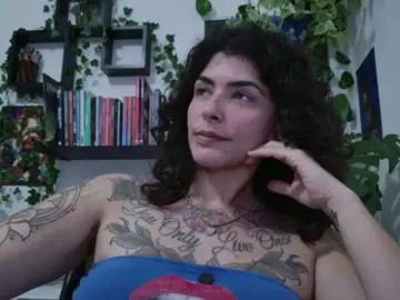Bongacams Live Sex Cam of talimajesty