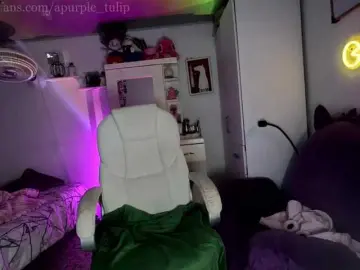 Bongacams Watch Live Sex Cams of apurpletulip