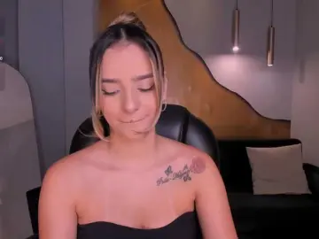 Bongacams Live Sex Cam of LaurentRosse