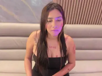Bongacams Live Porn of SofiTattoo