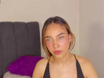 Bongacams Sex Cam of evelin-33