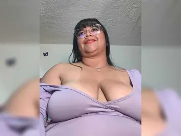Bongacams Best live sex cam show of CandyBrowm