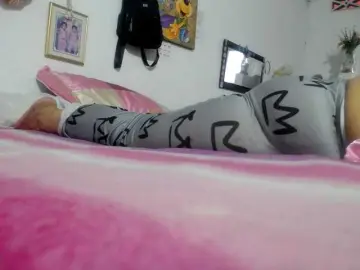 Bongacams Watch Live Sex Cams of maturehornykinky