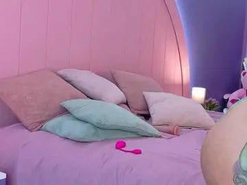 Bongacams Live Sex Cam of EmmaaFoster