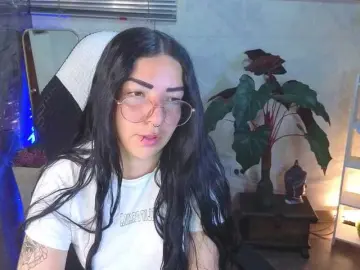 Bongacams Watch Live Sex Cams of mia-jons2