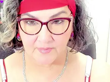 Bongacams Sex Chat of cataleya-mom