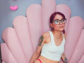 Bongacams Private Sex Chat of LUCYMILLER