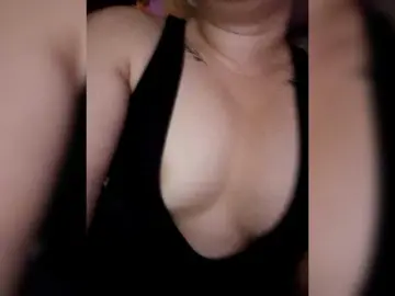 Bongacams Nude Webcam of Dana18-1