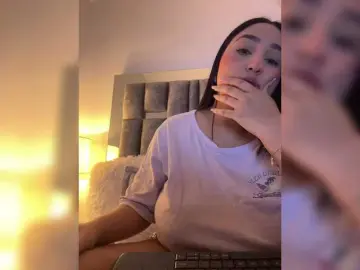 Bongacams Live Porn of IrisEvans