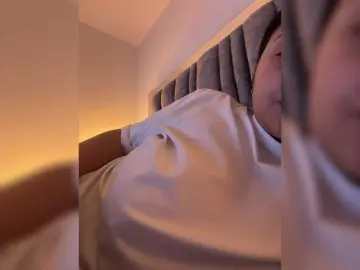 Bongacams Watch Live Sex Cams of IrisEvans
