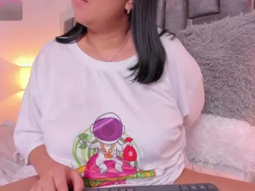 Bongacams Private Sex Chat of IrisEvans