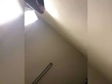 Bongacams Sex Cam of APRILHILL