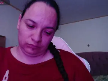 Bongacams Adult Webcams of miaabrownn2