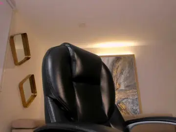 Bongacams Free Porn Cam of RoxanneHill