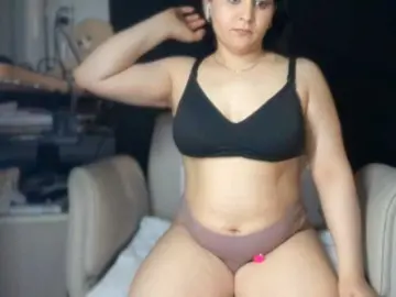 Bongacams Sex Chat of ema-love
