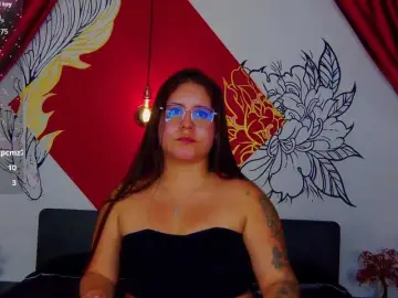 Bongacams Watch Live Sex Cams of Lia-Avalonn
