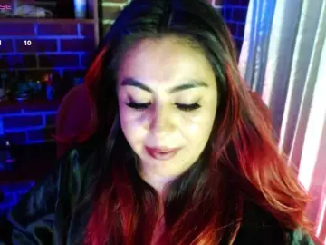 Bongacams Nude Webcam of GatuSexx