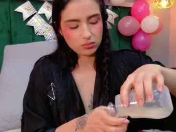 Bongacams Sex Cam of AshleyEvans21