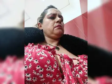 Bongacams Live Sex of AlexaBrown12