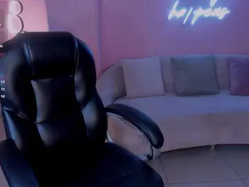 Bongacams Nude Webcam of ArianaNova