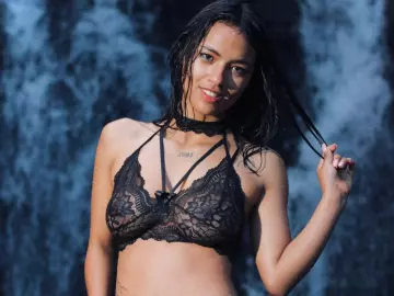 Imlive Live Porn of SaraLove