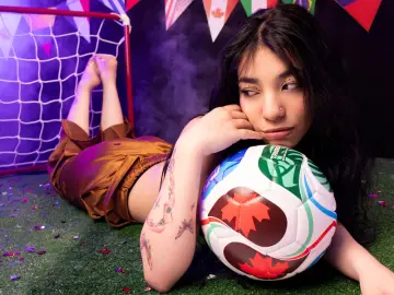 Livejasmin Live Sex Cam of EmaLittle