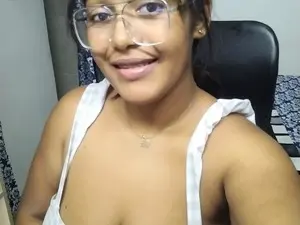 Myfreecams Adult Video Chat of miajoseph_