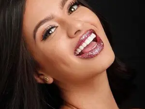 Myfreecams Live Sex of yourmermaid_