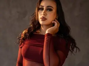 Myfreecams Free Porn Cam of SagiraBelle
