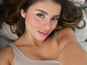Myfreecams Watch Live Sex Cams of AndreaThomson