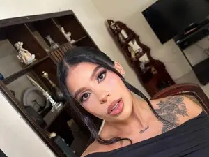 Myfreecams Live Sex of Emelie_89