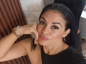 Myfreecams Live Sex Cam of mommynaughty_