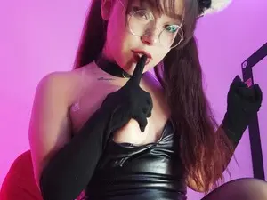 Myfreecams Free Live Porn of Emoon