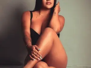 Myfreecams Sex Cam of Luna_Taylors