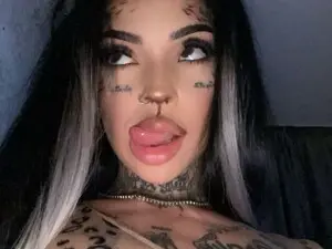 Myfreecams Adult Video Chat of CreamyInkk