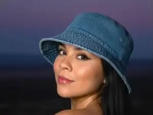 Myfreecams Watch Live Sex Cams of Nahomi_doll