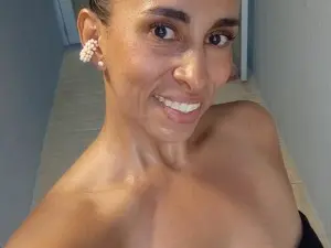 Myfreecams Live Sex of Thalia_Gomex